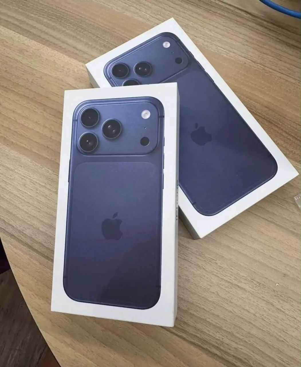 IPhone 17 PRO 256GB AZUL LACRADO