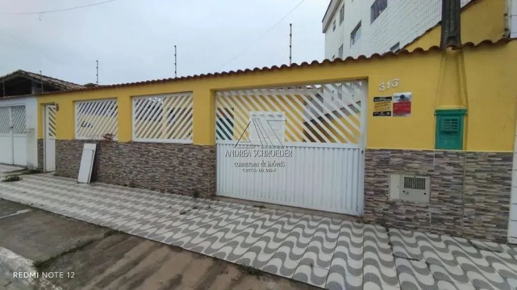 Oportunidade incrível! Casa com excelente piscina sendo 03 dormitórios, Sendo um grande do - Foto 4