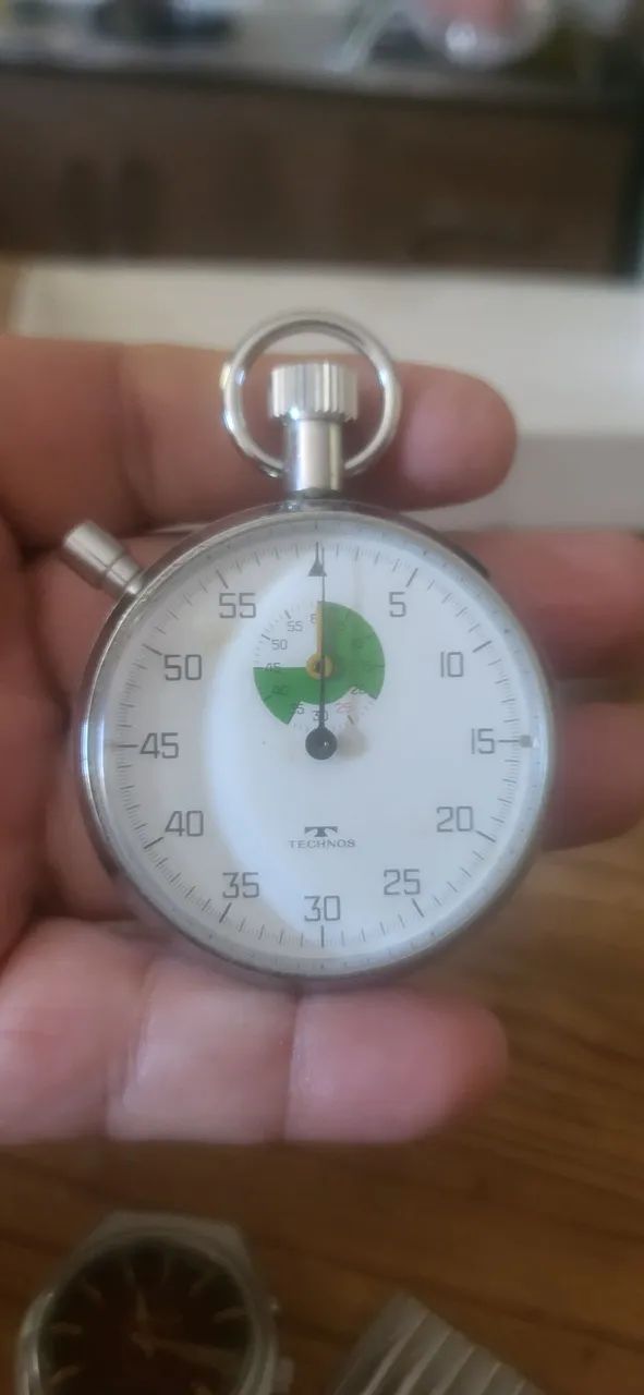 Cronógrafo a corda raro anos 70 