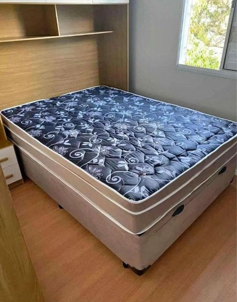 Cama de Casal Box com Baú e Colchão 