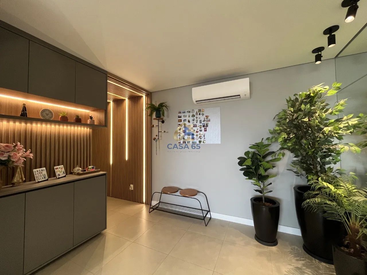 APARTAMENTO 2 SUÍTES MOBILIADO NO EDIFÍCIO BRAVIE - VENDA