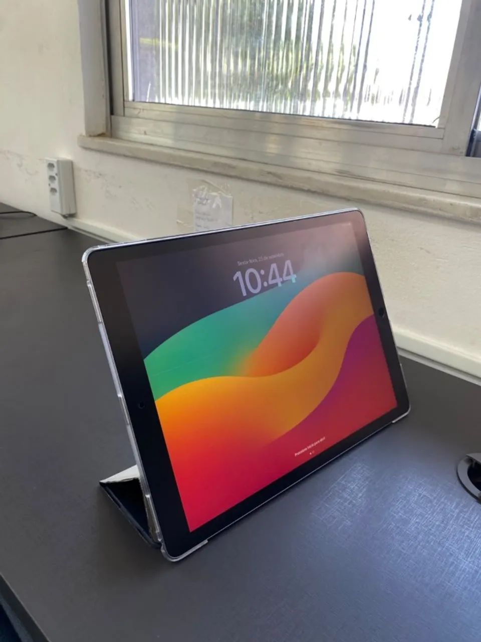 iPad Pro 12.9 2ª Geração 256GB Wi-Fi + 2 Capas  - Foto 2