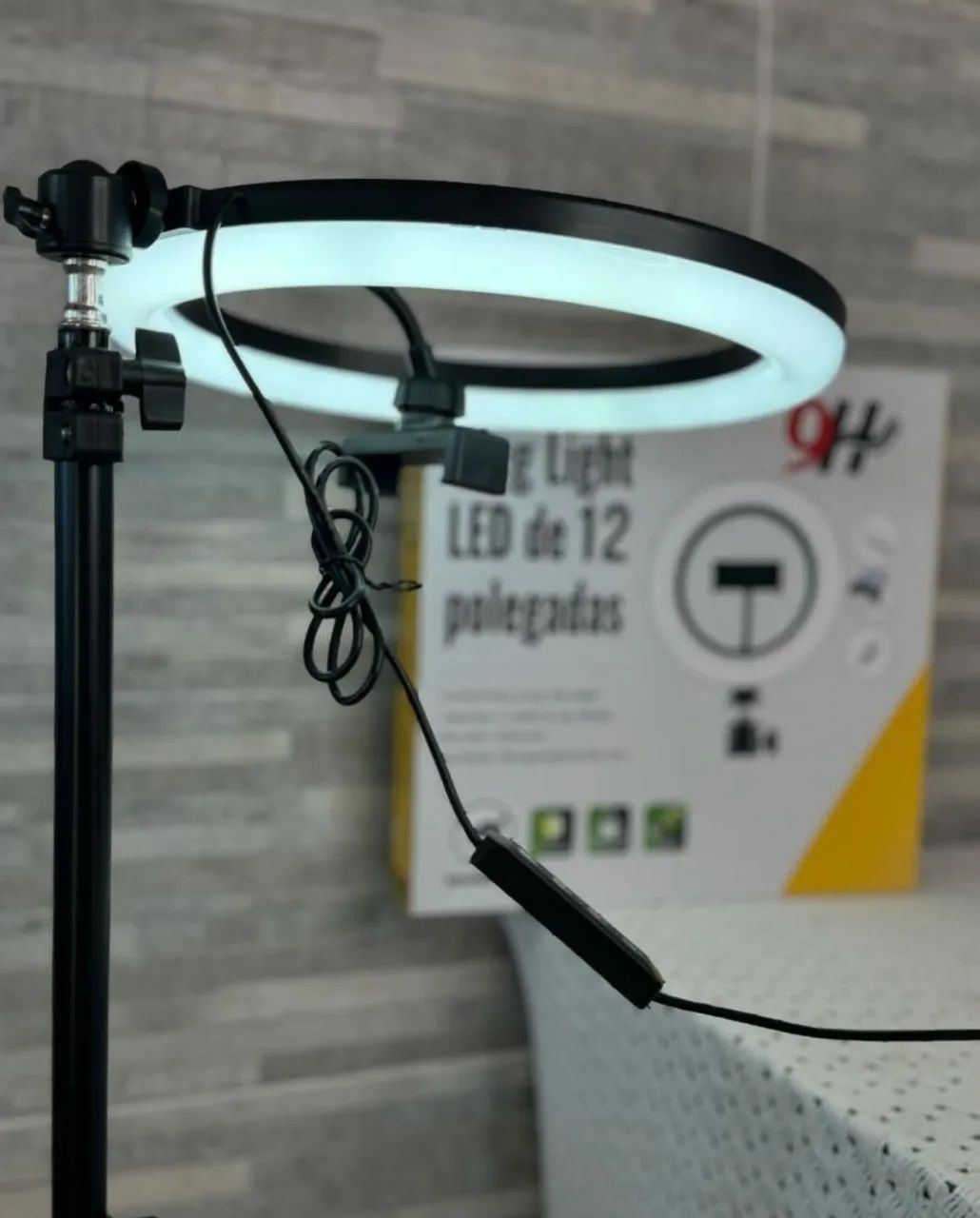 Iluminação Ring Light grande 2,1 metros  - Foto 2