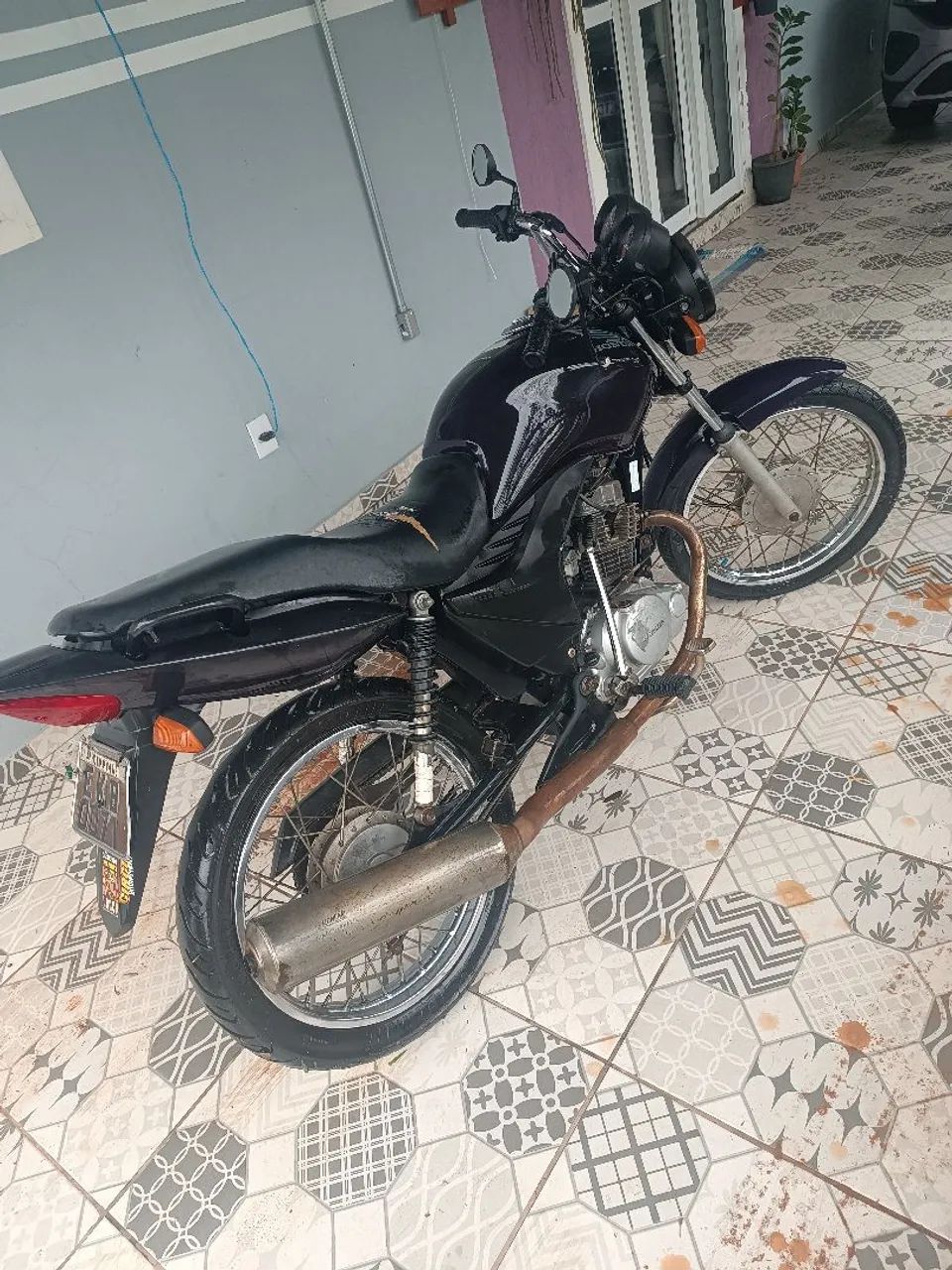 A baixo da tabela  - Foto 5