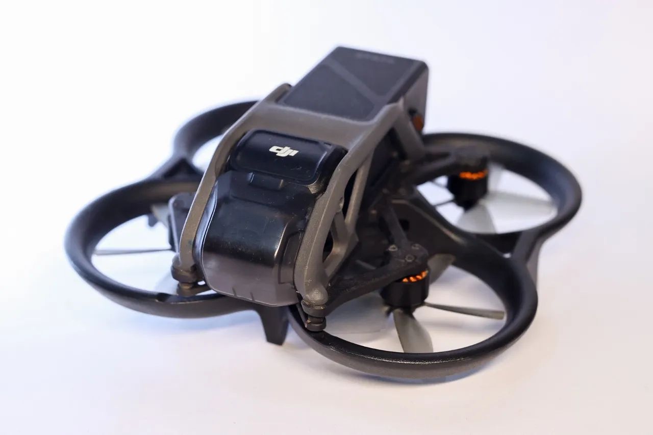 Dji Avata + 4x Baterias / Goggles V2 / Controller 2 / Motion Controler  - Foto 2