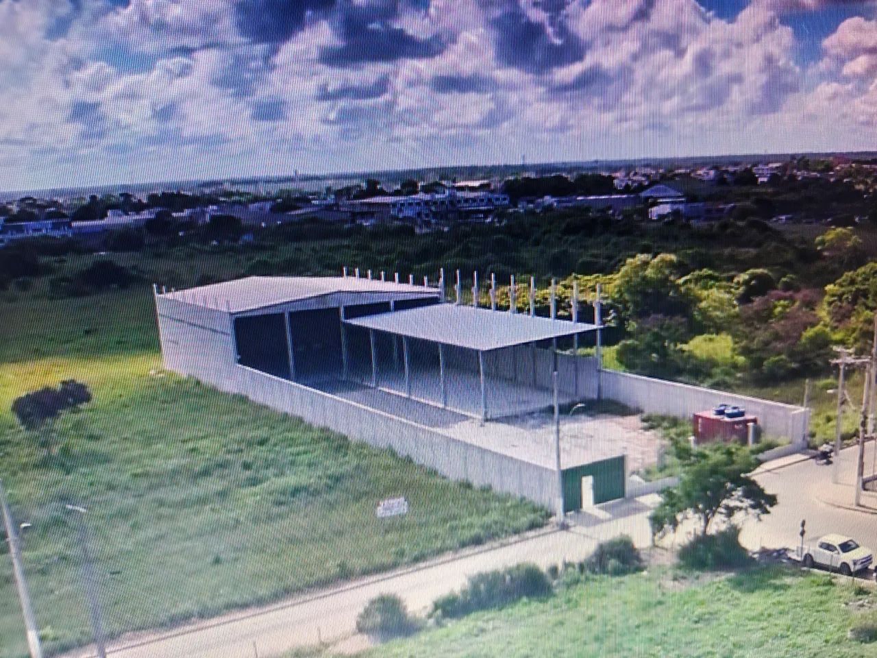 GALPÃO 1320 M2 COM AREA TOTAL DE 2730 M2 BAIRRO 3 BARRAS LINHARES ES 