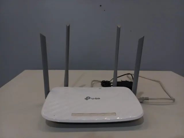 Modem roteador TP-Link Archer C50;