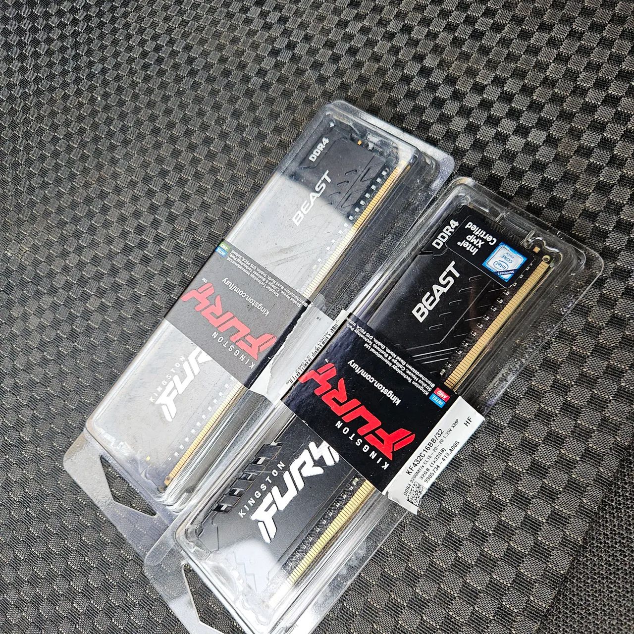 Pra sair hj - 64gb Ram DDR4 2x32 Kingston Fury 3200MHz para PC Gamer. Pego 2×16 DDR5. - Foto 2