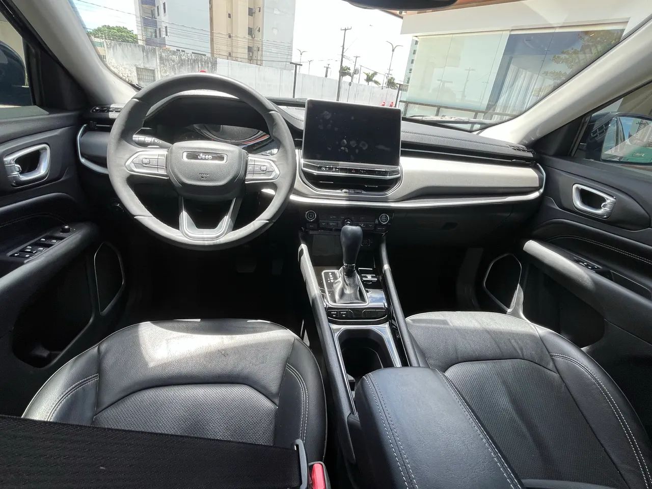 Jeep Compass Long. T270 1.3 TB 4X2 Flex AUT 2023 - Foto 5
