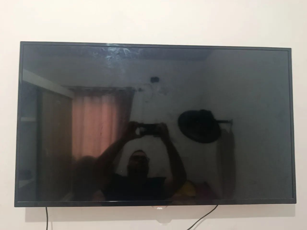TV AOC , 42 POLEGADAS , COM ROKU TV - Foto 2