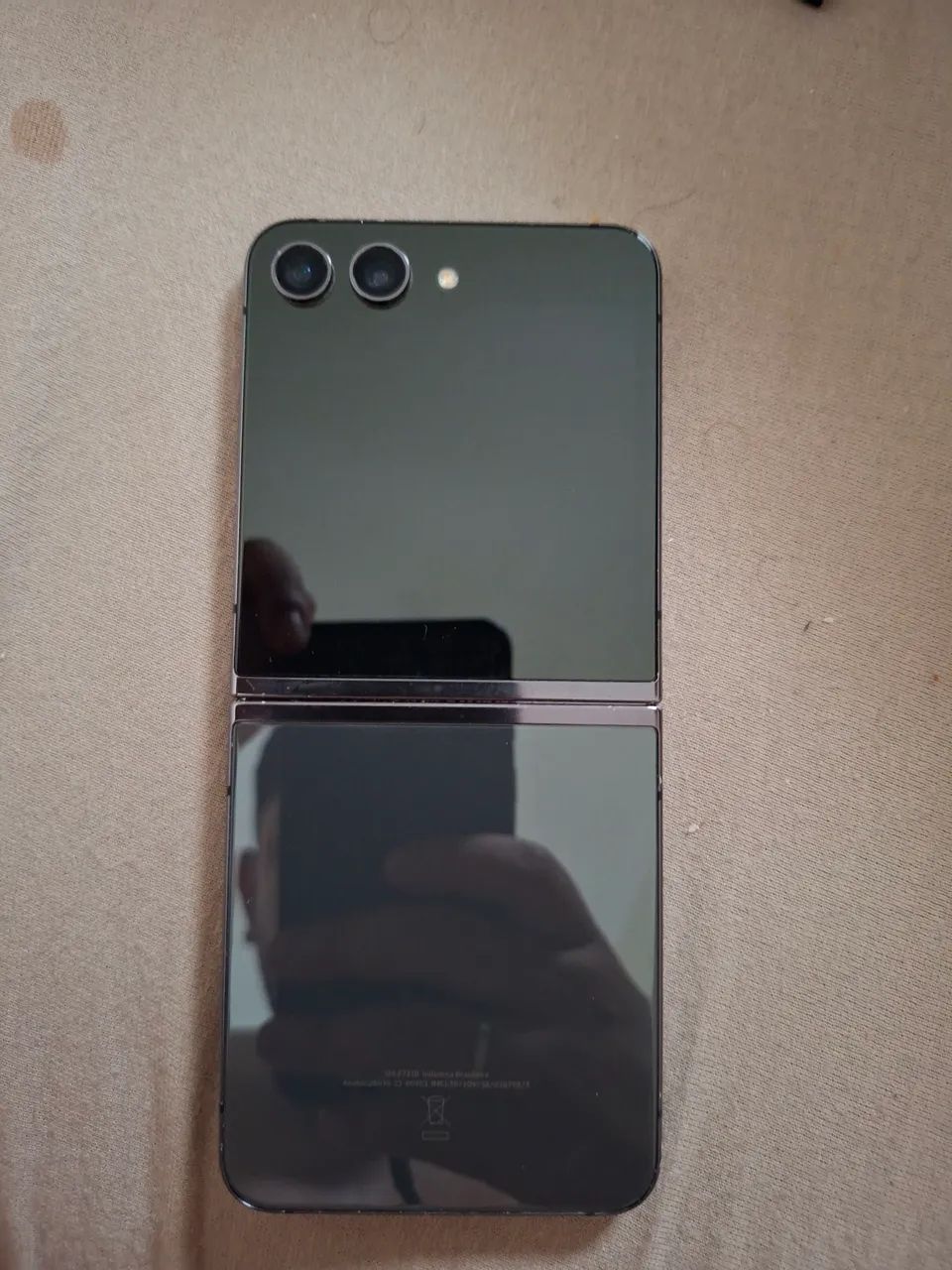 Z Flip 5 256GB - Para Conserto - Conservado - Foto 2