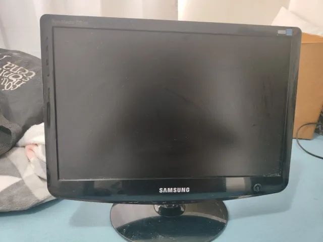 MONITOR SAMSUNG 20 POLEGADAS - Foto 2