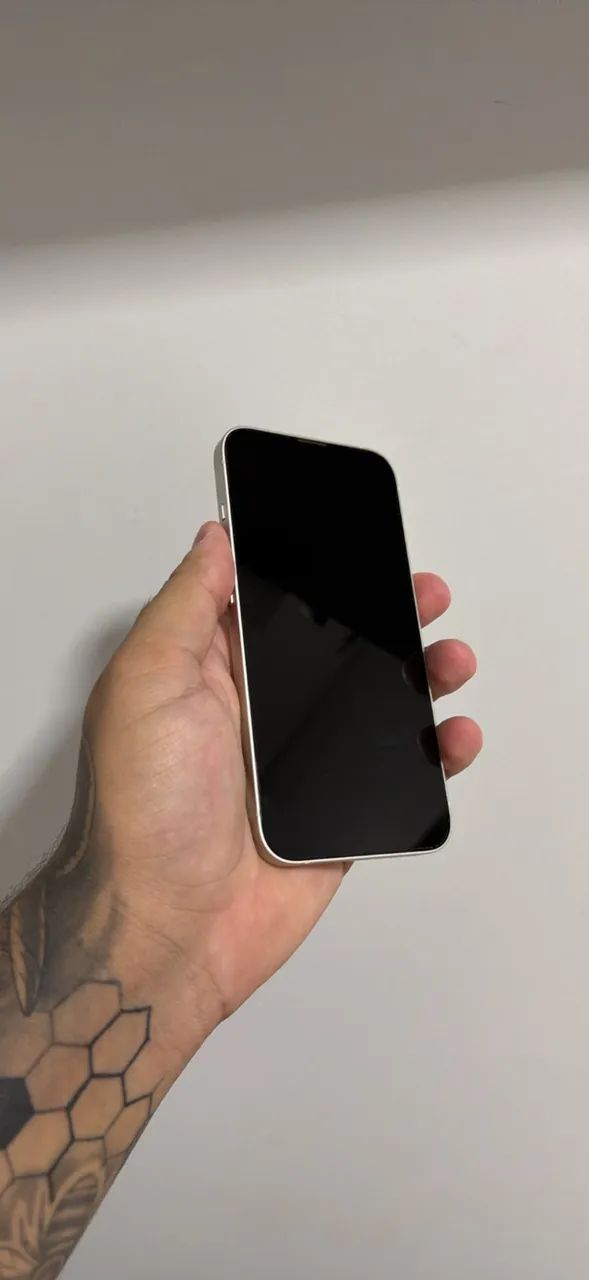 iPhone 13 128gb 73% Saúde todo original - Foto 4
