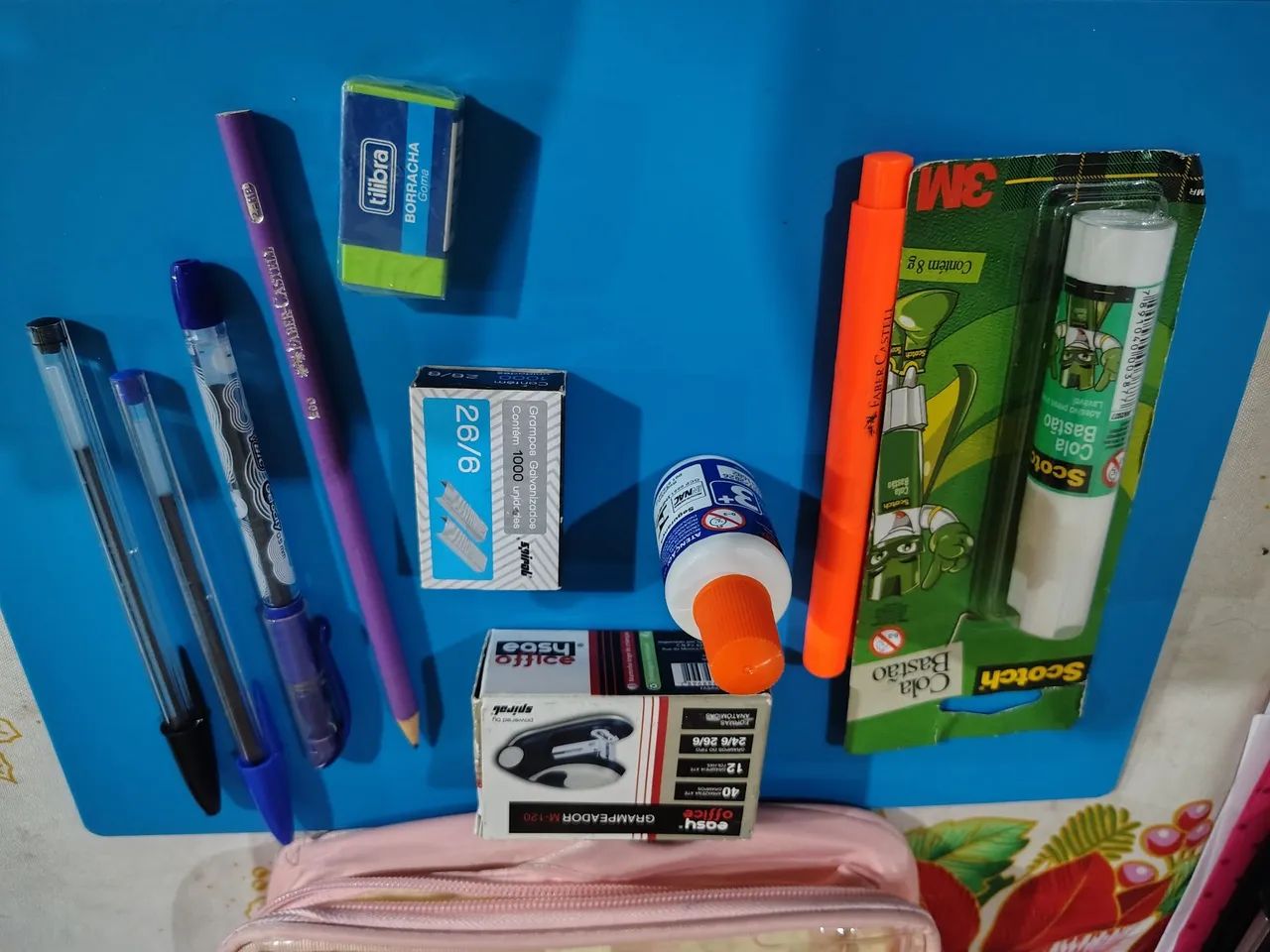 Kit de papelaria + estojo - Foto 4