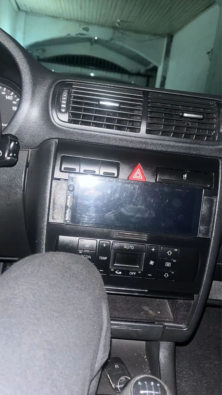 Audi A3 1.8 5P Mec. 2001