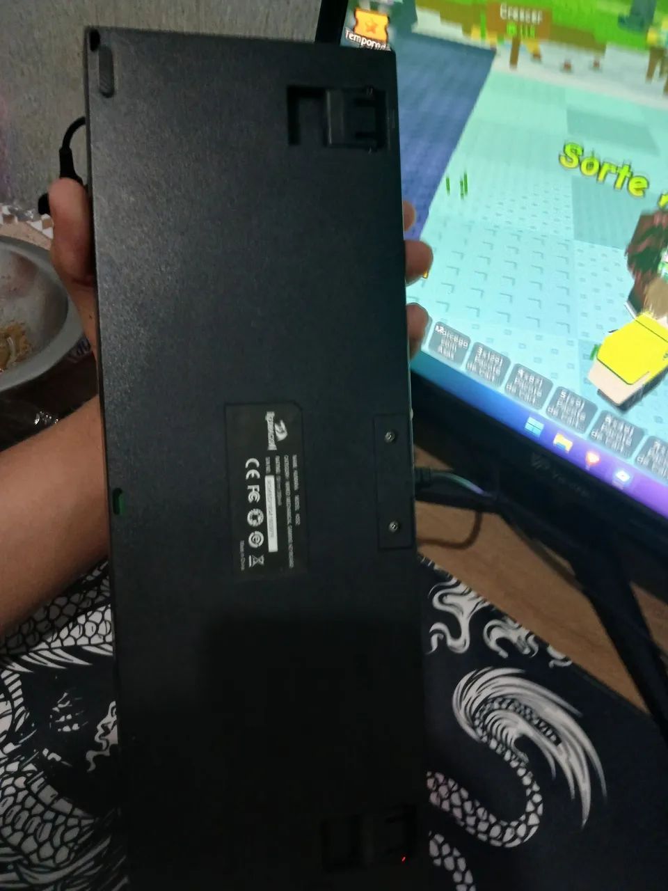 TECLADO KURAMA E MOUSE LOGITECH G502 - Foto 3
