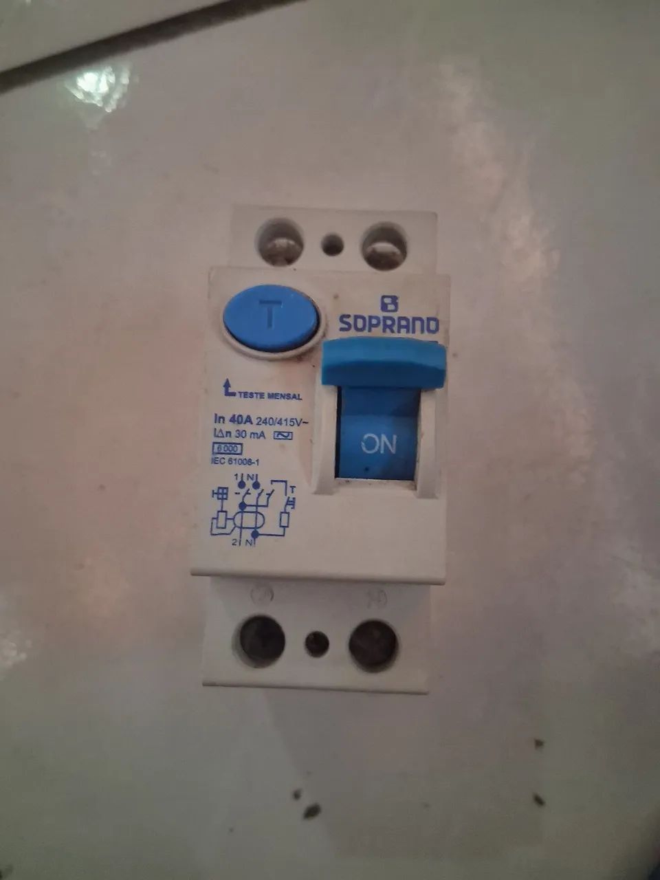 Dr 40 A