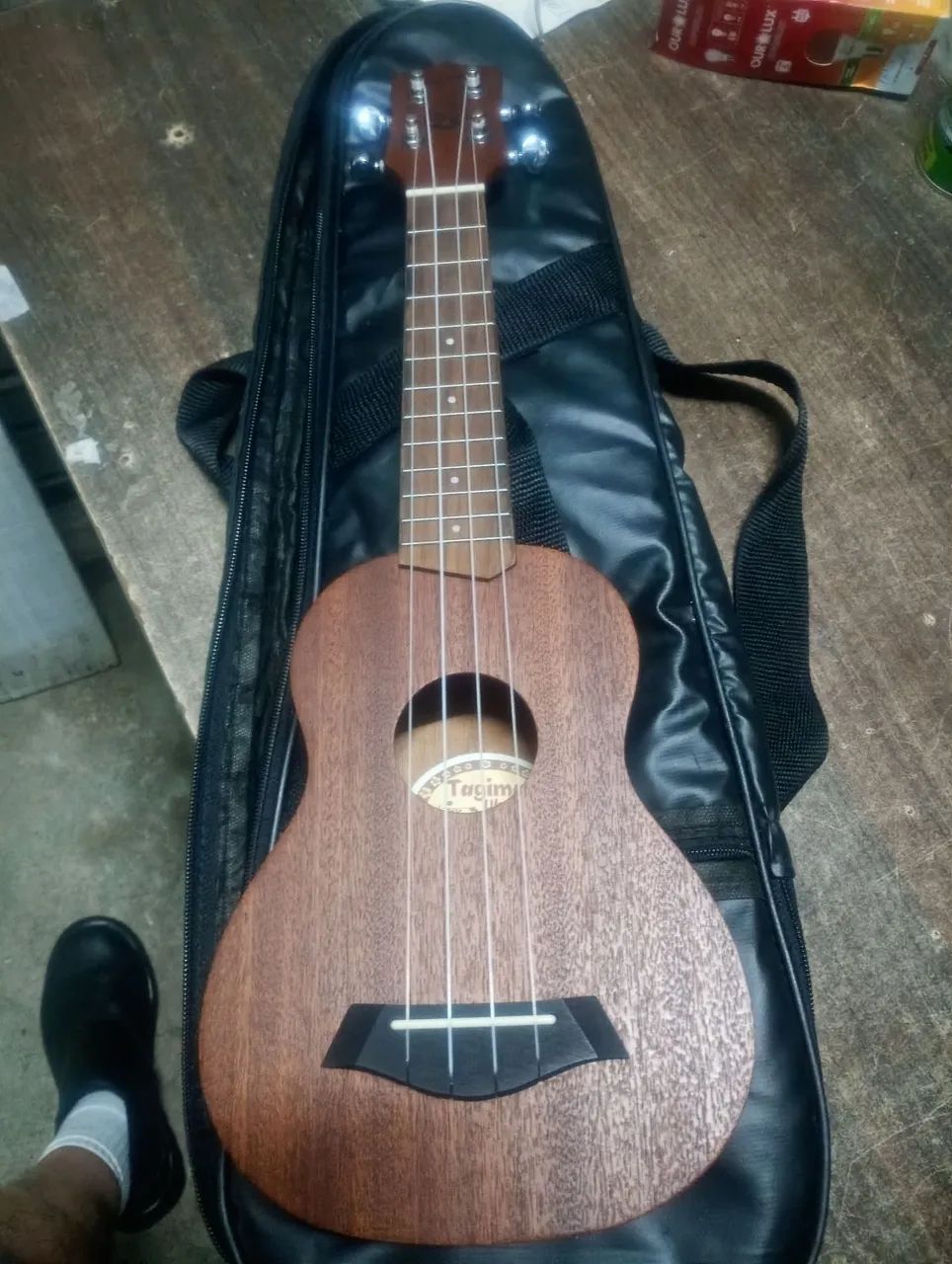 Ukulele Tagima 21K-NF