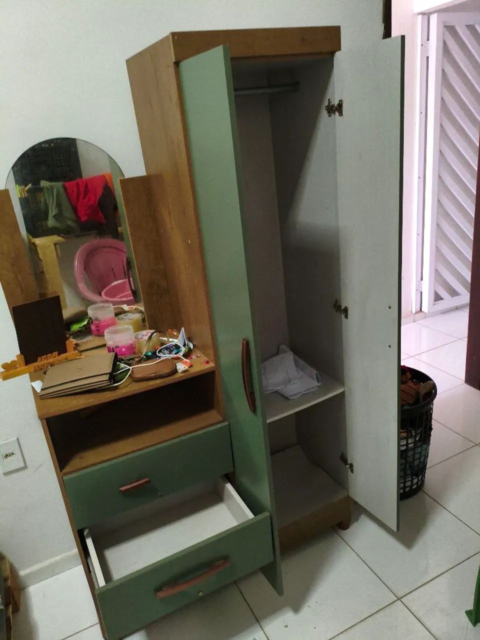 Guarda roupa de solteiro pra doar  - Foto 2
