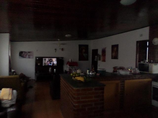 Ótima Casa 4 Dormitórios no Jardim Apurá - Foto 9