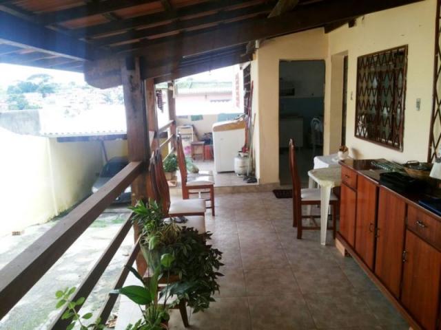 Lote 420m² com duas casas! confira! - Foto 13