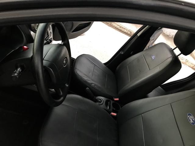 Fiesta Sedan 1.6 - 2014 _ 2.500 de entrada _ Completo _ 62 km - Foto 11