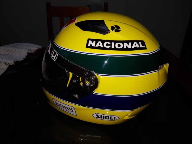 Capacete Personalizado Ayrton Senna - Novo - Sem uso - Na Caixa - Foto 8