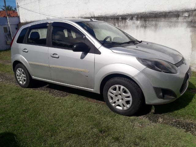Fiesta SE 2014, 4 portas, completo com GNV, carro ideal para UBER - Foto 5