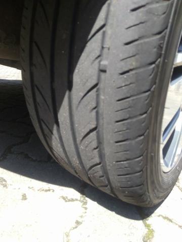 Troco rodas 15 original do Cobalt por outras 15 - Foto 2