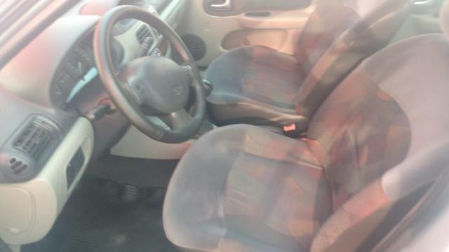 Clio Sedan(1.0)(completo(Financie*até 100%do veiculo(Parcelas a partir de R$449,90) 04/05 - Foto 12