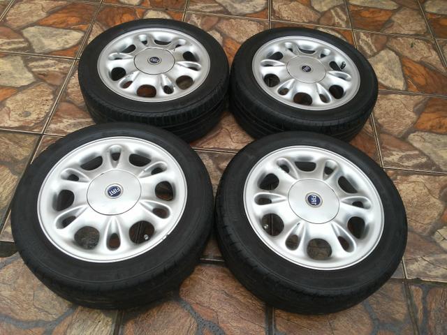 Rodas 15" Lindas Originais De Marea Com Pneus. Barbada. Aceito Trocas e Cartão - Foto 13