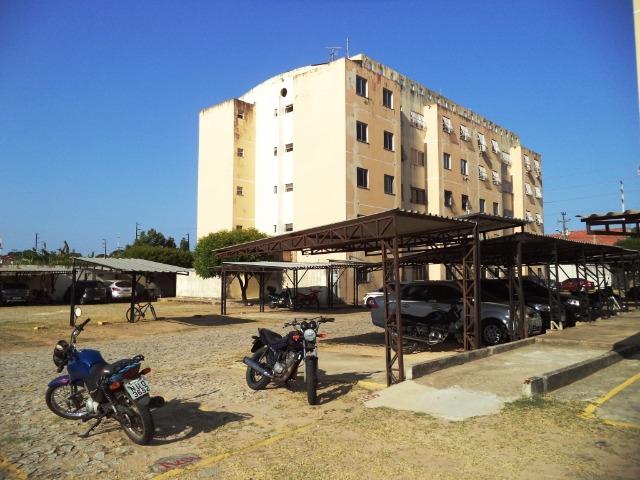 Apartamento no Itaperi, Nascente, 2o Andar, 2 Qtos, 48m2, 1 Vg. Próx Frangolândia