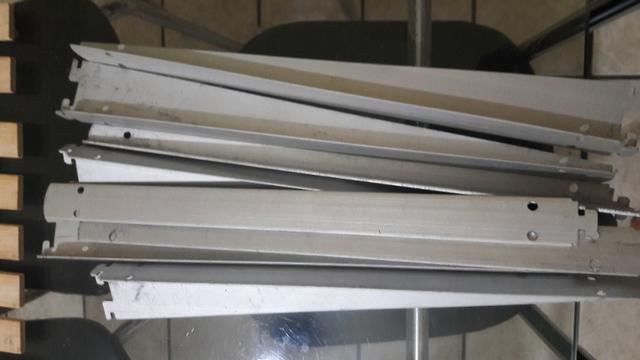 Prateleiras de vidro 28,00; Cremalheira 7, suporte 1,50 - Foto 4
