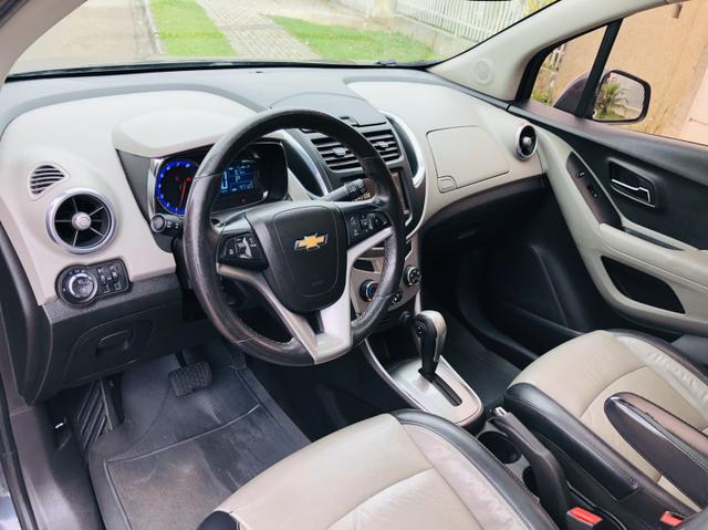 Chevrolet Tracker LTZ com teto solar - Foto 10