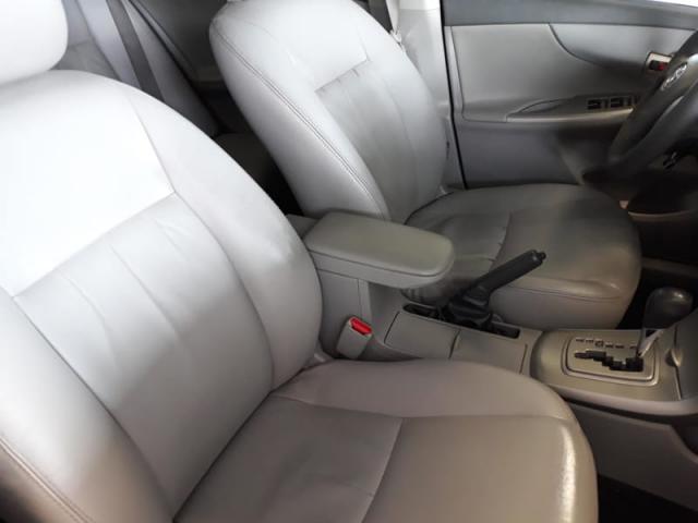 TOYOTA COROLLA SEDAN XEi 1.8 16v(Aut.) 4p - Foto 13
