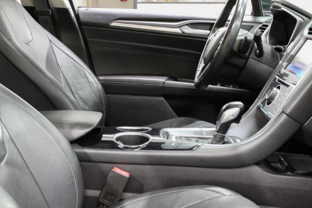 Fusion Titanium AWD - Foto 17