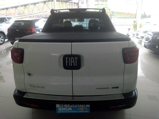 Procurar Anderson - Toro freedom 1.8 AUT completa 16/17 só 49.212km - novíssima - - Foto 11