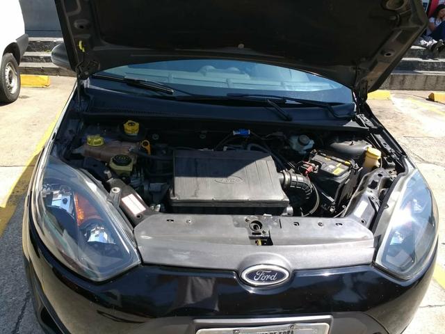 Ford Fiesta Sedan - Foto 3