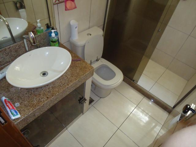 Maravilhoso apartamento com 3 quartos. Aceita financiamento e FGTS - Foto 6