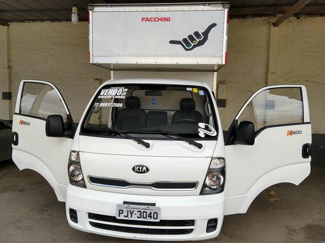 Kia Bongo baú - Foto 9