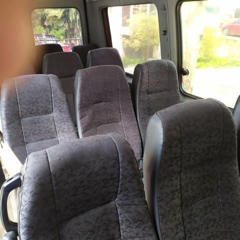 Fiat Ducato Teto Alto Grande 16 lugares com AR - Foto 7