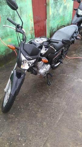 Honda Fan 125i troco por carro - Foto 2