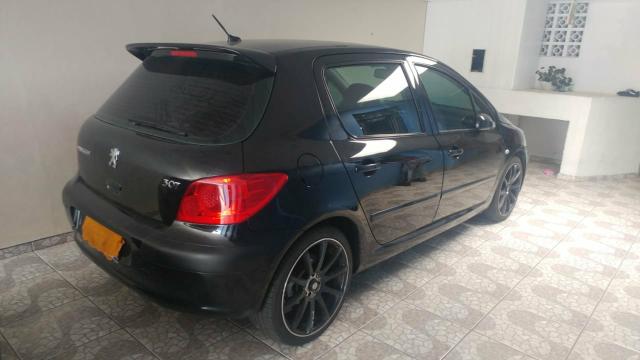 Peugeot - Foto 4
