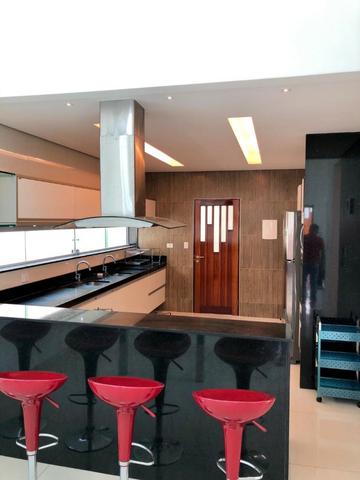 Casa, Alto Padrão, excelente localização no AABB, em Vitória
