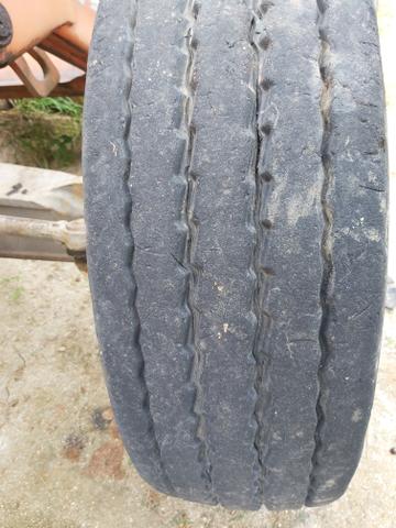 Retroescavadeira fb 80.2 pneus novos - Foto 4