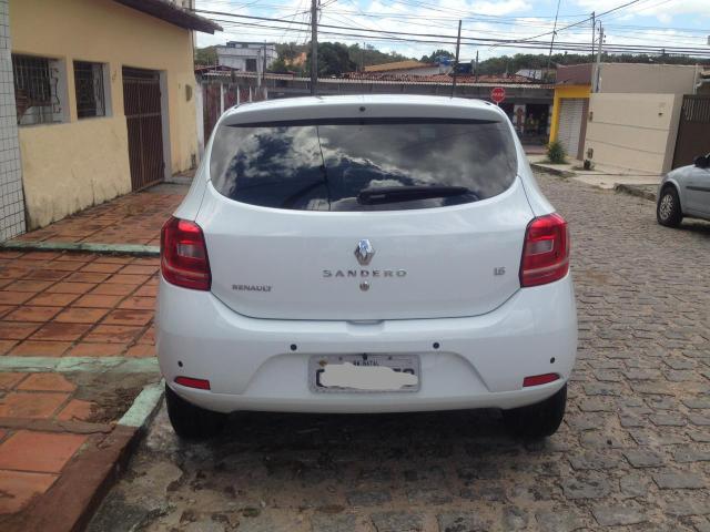 Vendo Sandero 1.6 - Foto 3