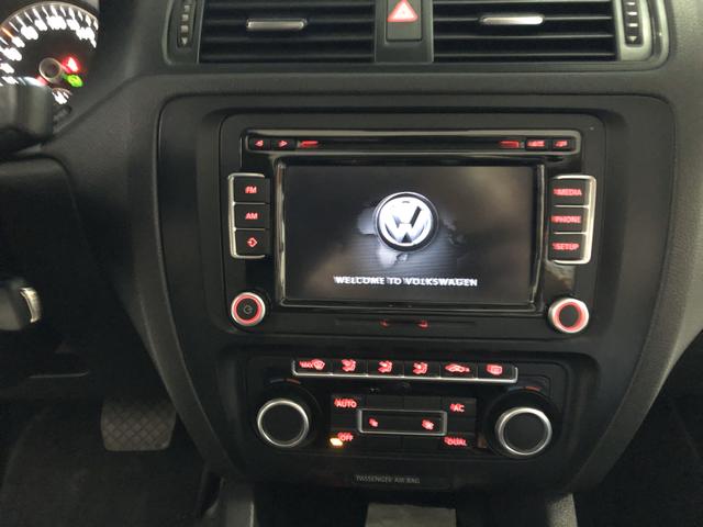 Jetta comfortline 2012 top 2.0 aut + teto solar (Vende, Troca e Financia) - Foto 12