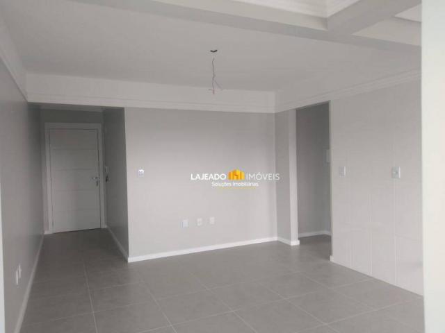 Apartamento com 1 dormitório para alugar, 46 m² por R$ 1.000,00/mês - São Cristóvão - Laje - Foto 3