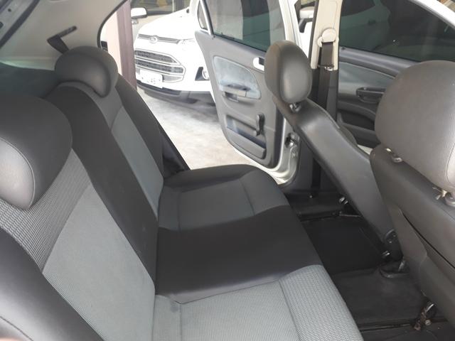 GOL 1.6 Completo - Foto 2