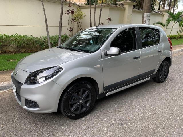 Renault Sandero Expression 1.6 Completo